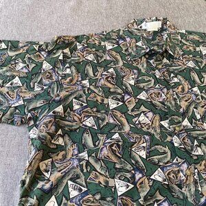 Vintage Columbia Men's LG Short Sleeve Button Up Green Fly Fishing Shirt